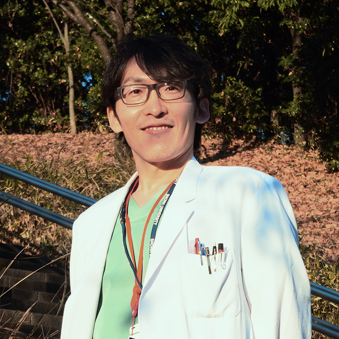 ⼥性⾻盤底センターセンター 岡⽥ 義之